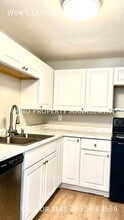 Building Photo - 4664 S Arlington Park Dr