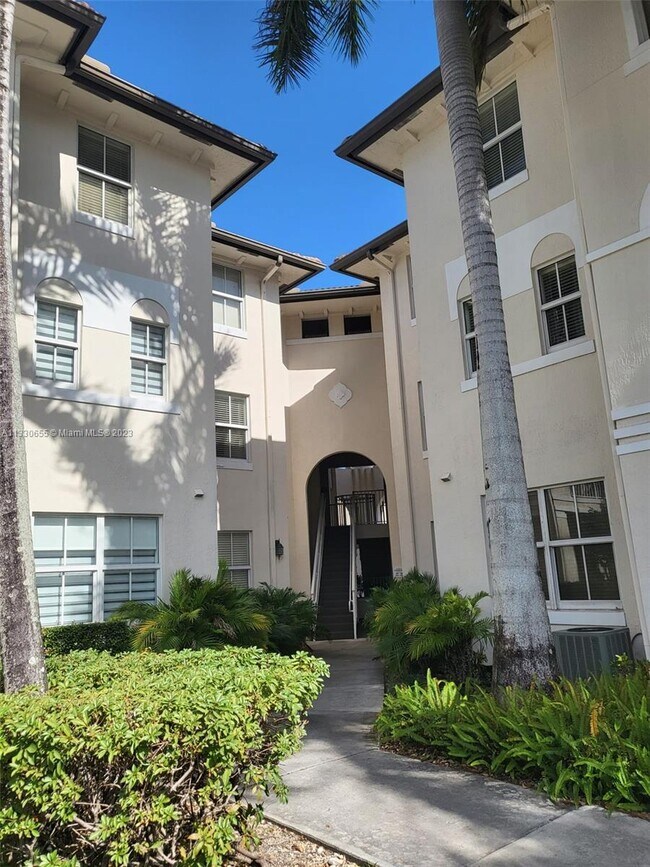 Foto del edificio - 11403 NW 89th St