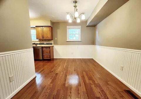 Foto del edificio - 1267 Village Ln.