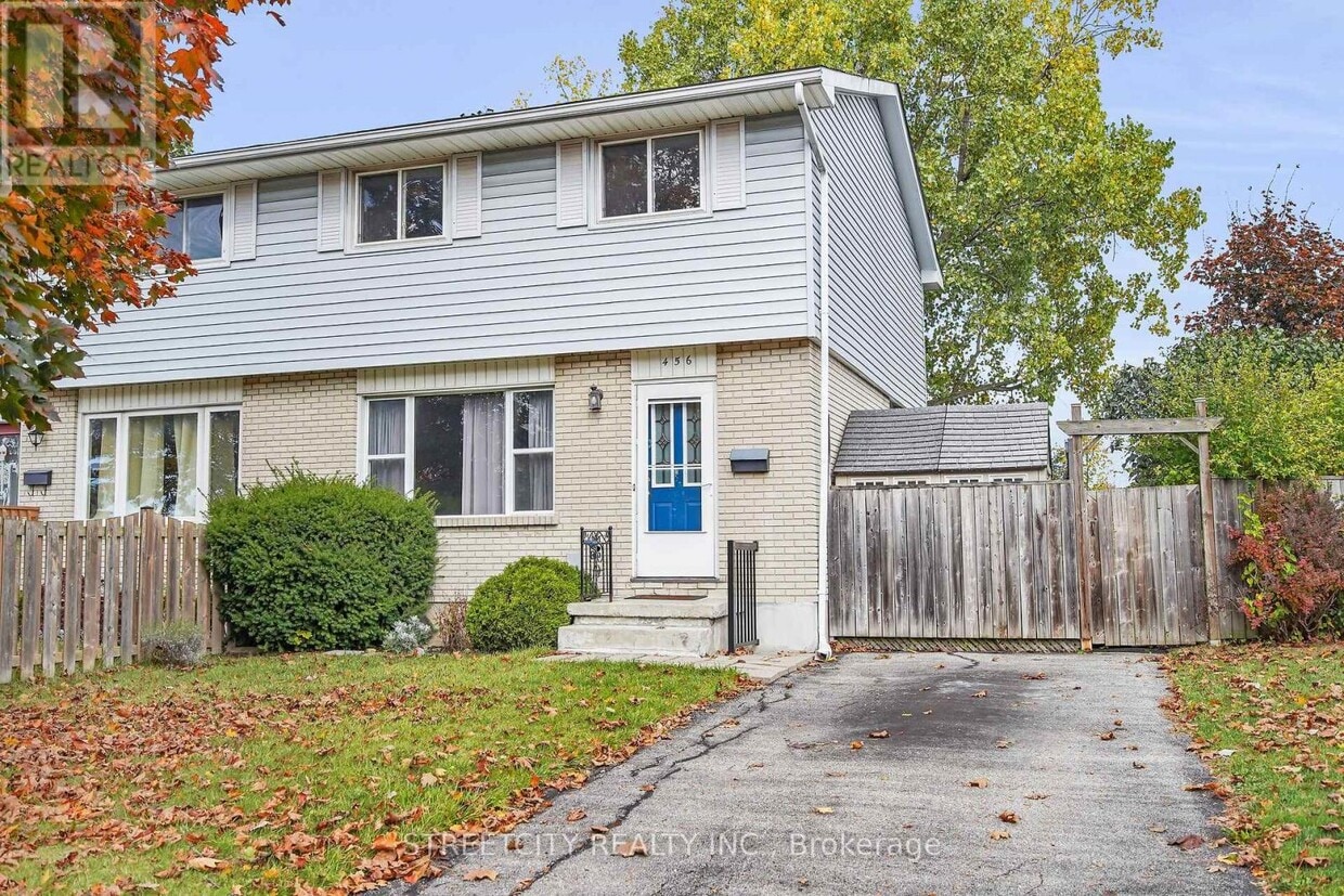 Photo principale - 456 Alston Rd