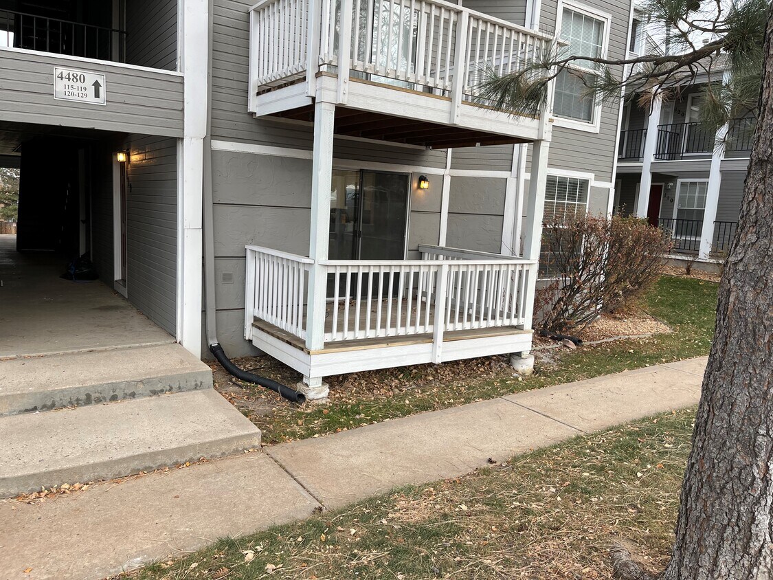 4480 S Pitkin St Unit 119, Aurora, CO 80015 Condo for Rent in Aurora