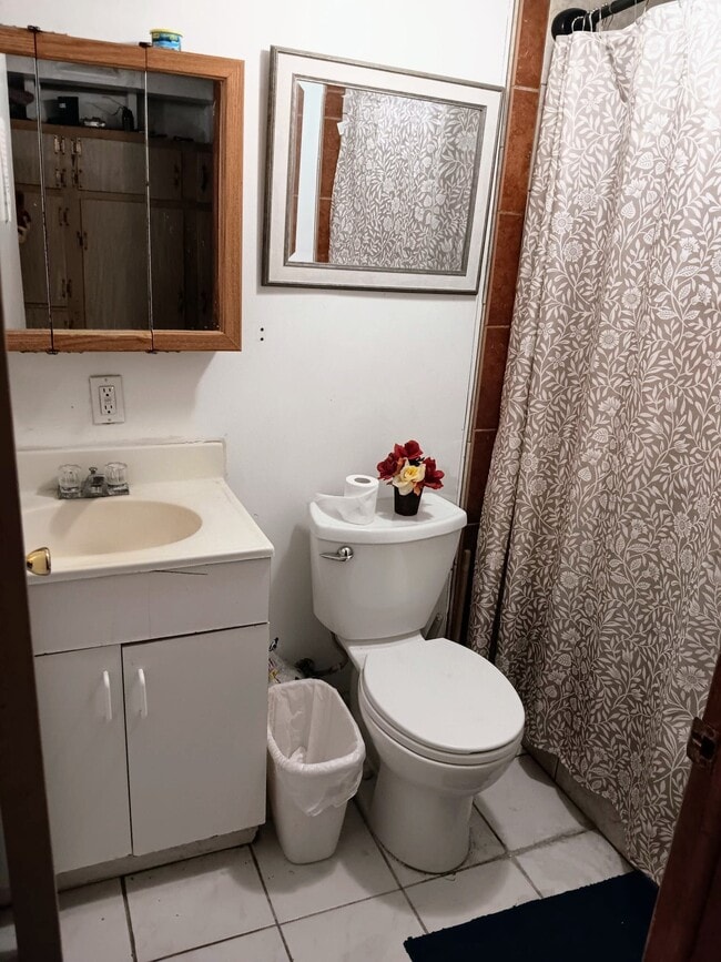 Photo - 360 W Center St (Bountiful, UT) House