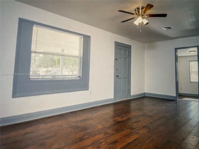 Foto del edificio - 514 S 7th St