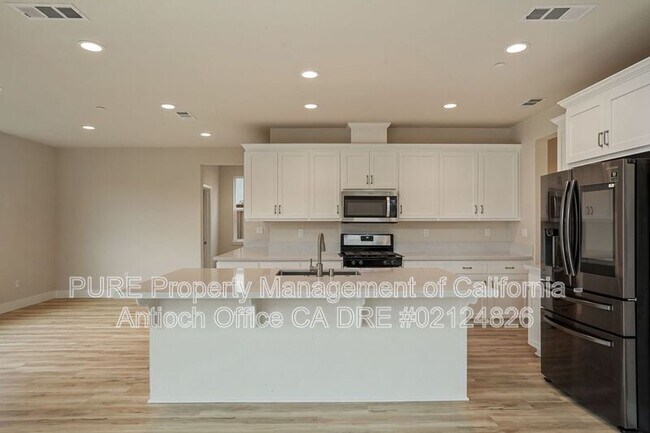 Building Photo - 5541 Promontory Wy