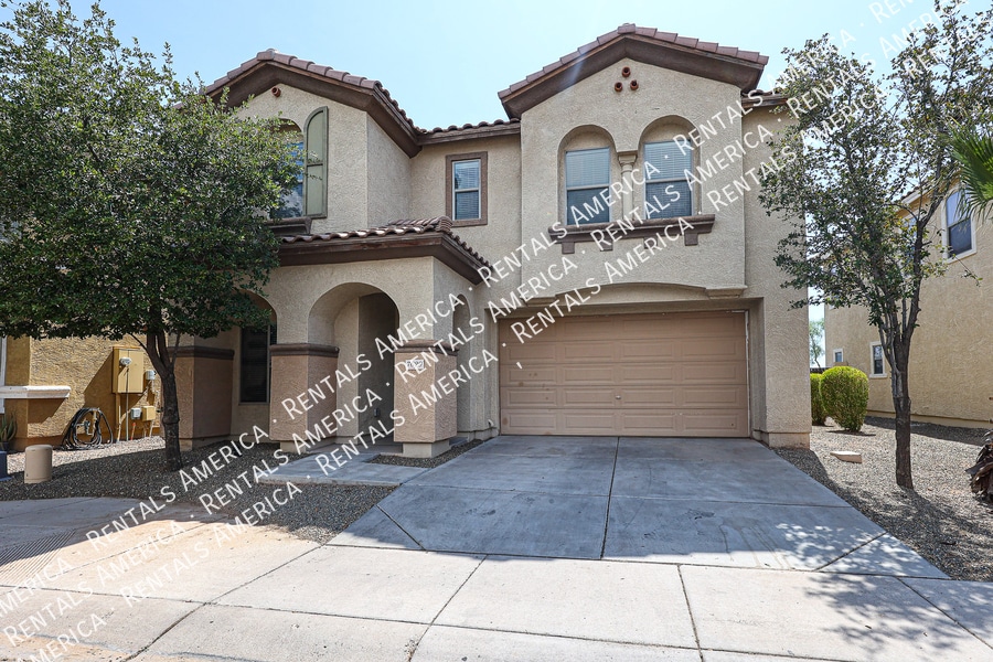 Foto principal - 7629 S 63rd Dr