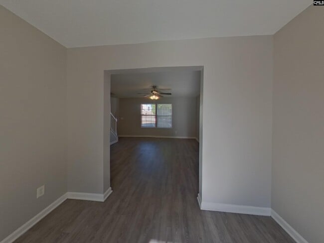 Foto del edificio - 482 Fox Trot Dr