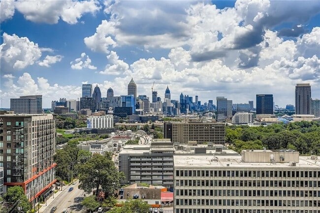 Foto del edificio - 1820 Peachtree St NW
