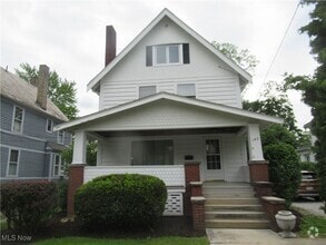 Building Photo - 142 E Bridge St