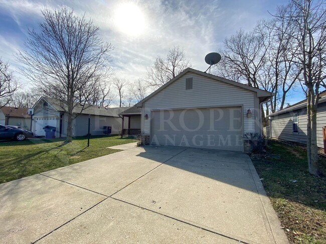 Building Photo - Newly Renovated 3 Bedroom 2 Bathroom Ranch...