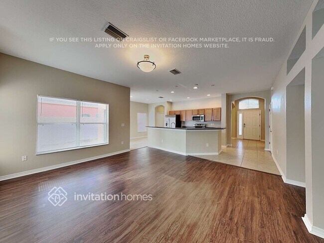 Foto del edificio - 11208 Shelter Cove Loop