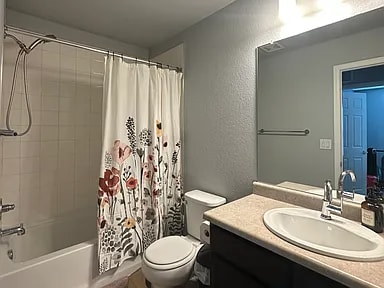 Photo - 16131 Warner Pl House