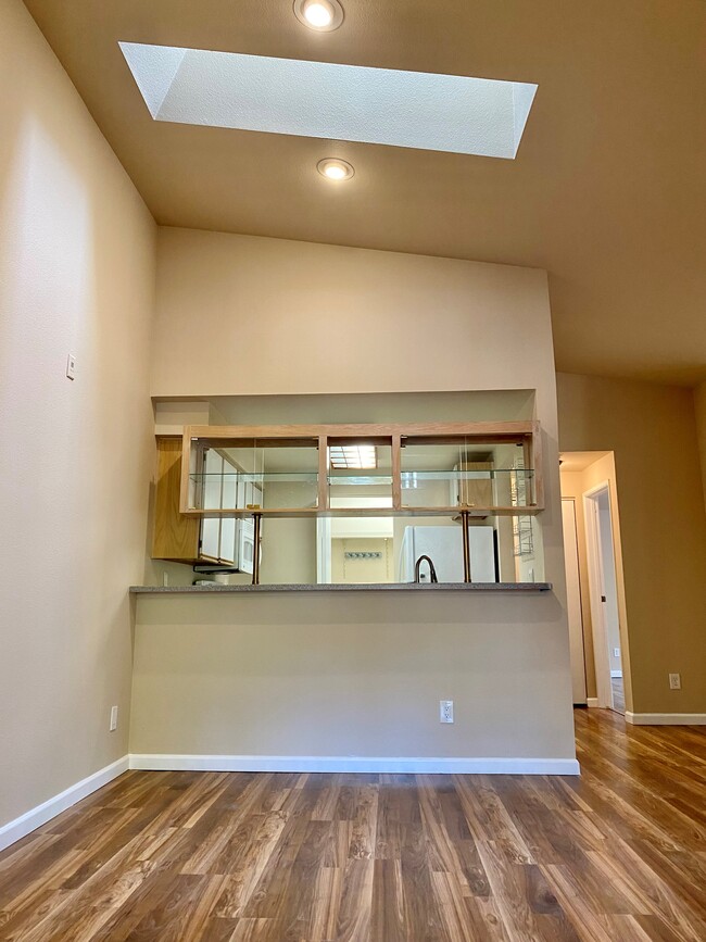 Building Photo - 215 100th St SW