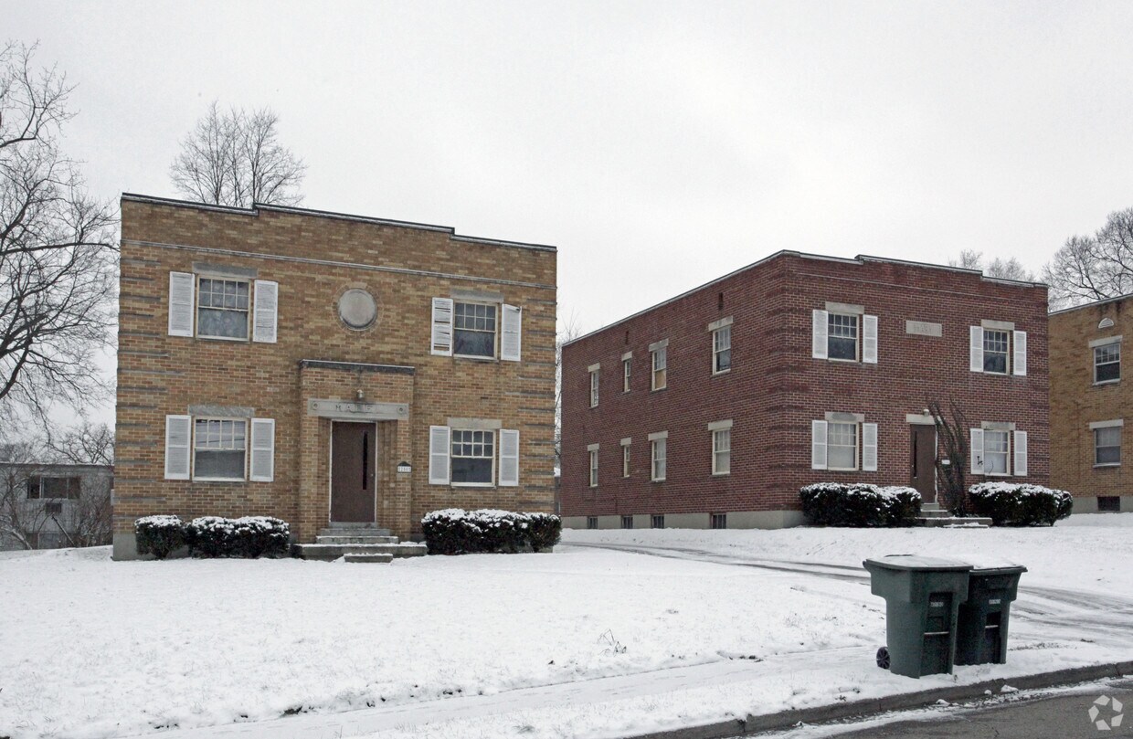 Building Photo - 244-250 E Beechwood Ave