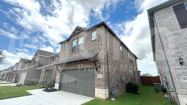 Building Photo - 244 Kistler Dr