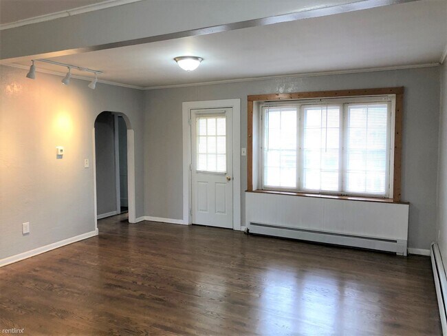 Building Photo - 2 br, 1 bath House - 34W070 Fox River Dr