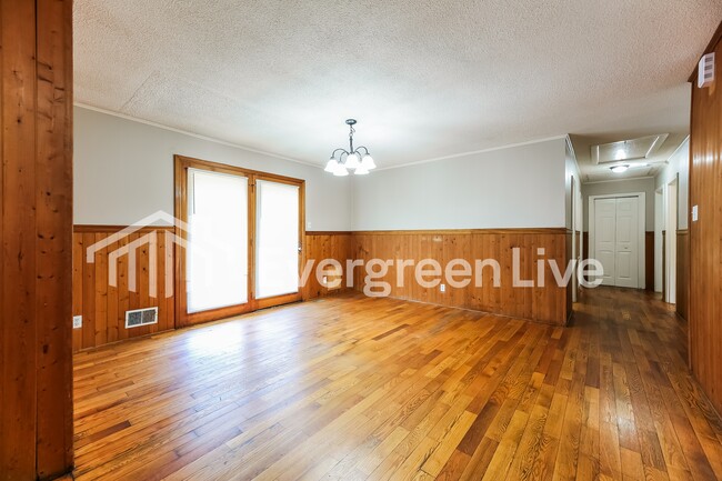 Building Photo - coming soon