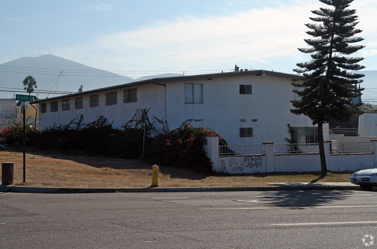 757 Grand Ave, Spring Valley, CA 91977 Apartments in Spring Valley, CA