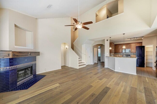 Building Photo - 211 Manchester Ln