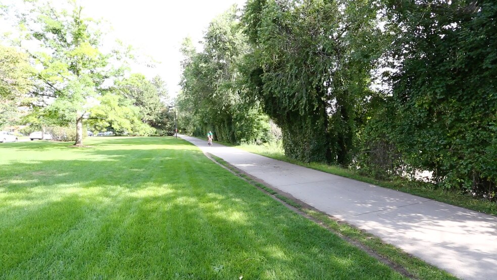 Picture of Cherry Creek South Denver