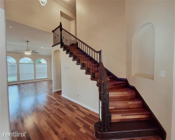 Foto del edificio - 5 br, 4 bath House - 9750 Grassland Dr