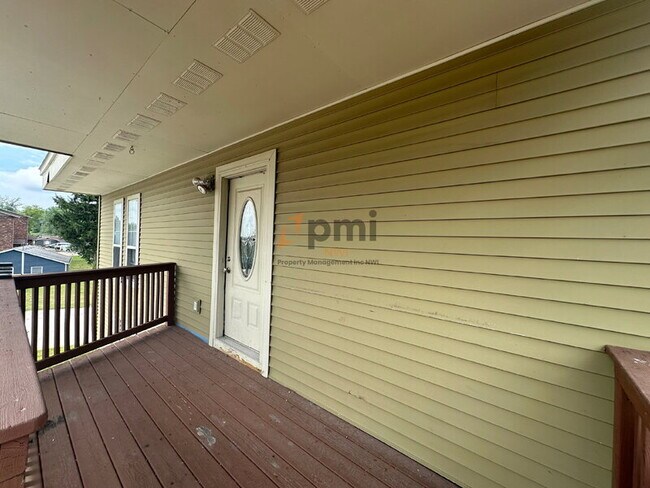 Foto del edificio - 12910 S Cline Ave