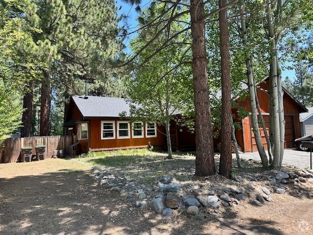 Building Photo - 10236 White Fir Rd