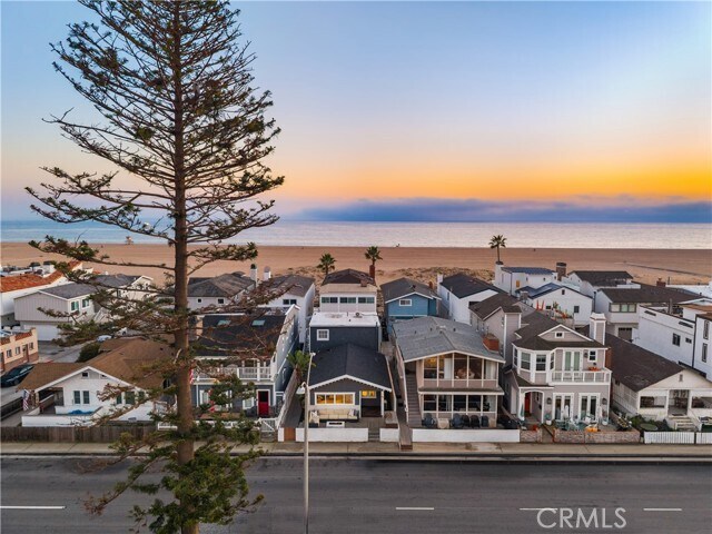 Foto del edificio - 121 E Balboa Blvd