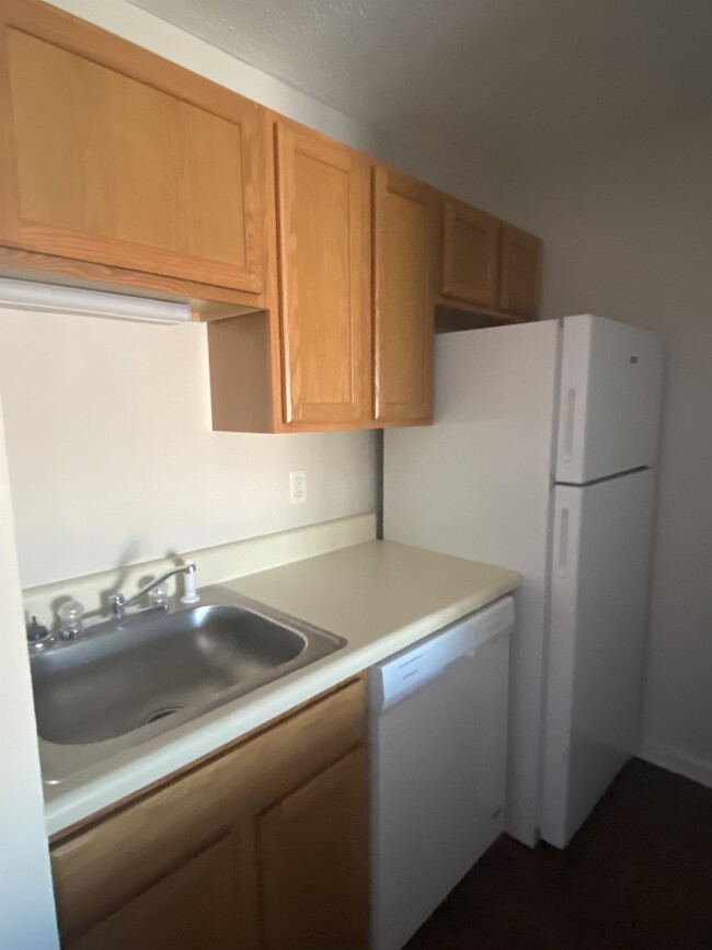 Building Photo - 6403 Starbrook Dr