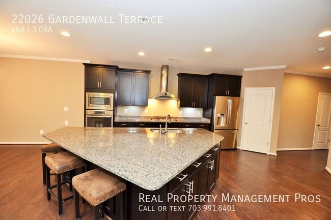 Building Photo - 22026 Gardenwall Terrace