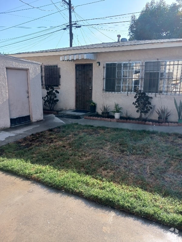 Building Photo - 8417 San Gabriel Ave