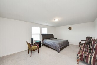 Building Photo - 4830 Highland Spgs Dr