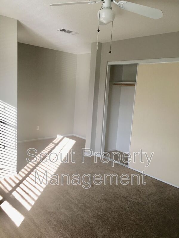 Building Photo - 32086 Orange Blossom Dr