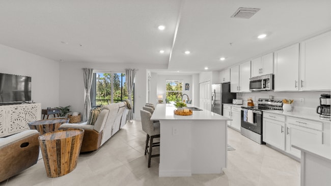 Foto del edificio - 14221 Heritage Landing Blvd