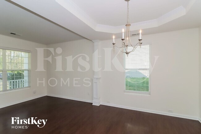 Foto del edificio - 114 Emperors Trl