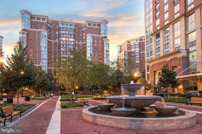 Foto del edificio - 2151 Jamieson Ave