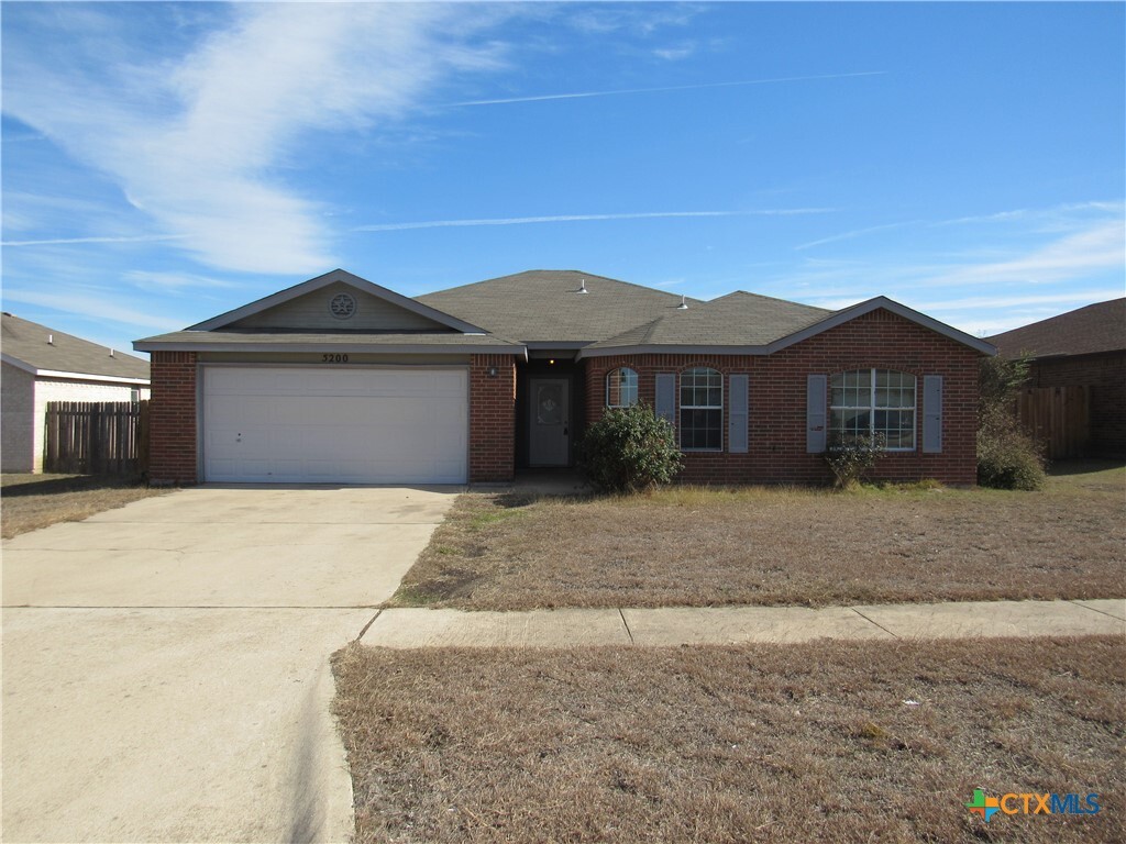 Foto principal - 5200 Bridle Dr