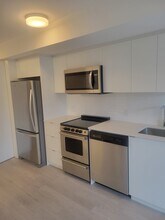 Building Photo - 480 Wilson Ave