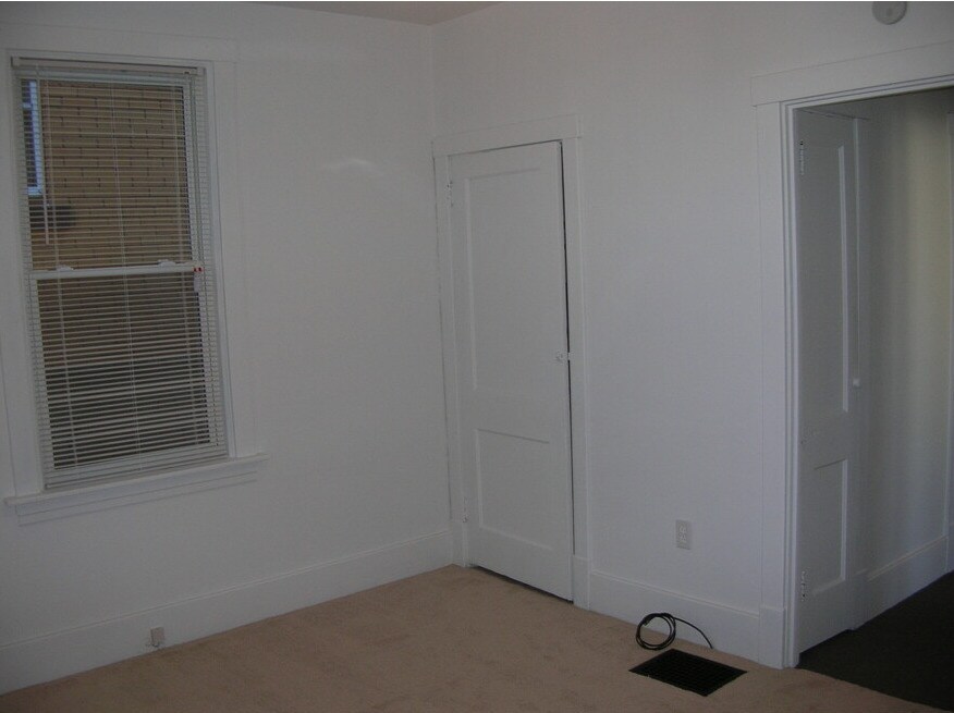 Building Photo - 1260 Mississippi Ave