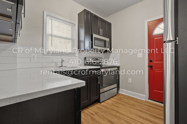 Foto del edificio - WAITLIST APPLICATIONS ONLY