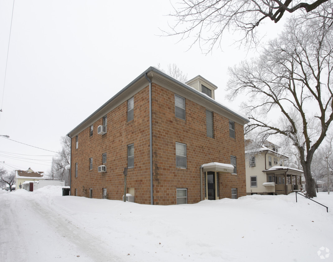 Primary Photo - 1515 S 11th St