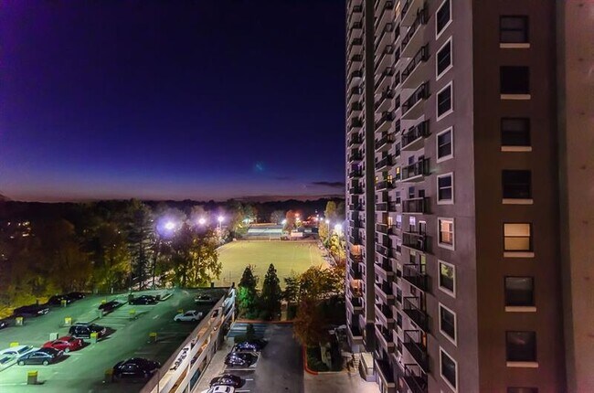 Building Photo - 795 Hammond Dr