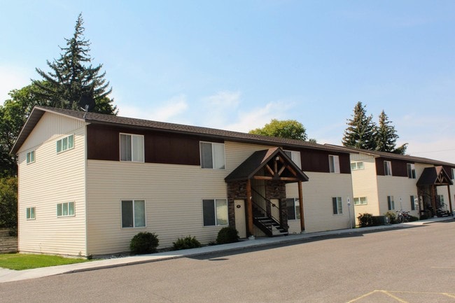 Building Photo - Willowbrook Apartments