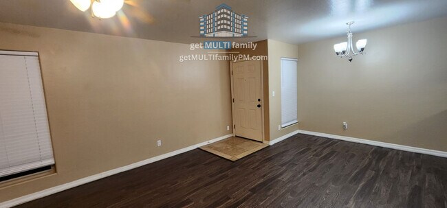 Foto del edificio - 3619 E Monterosa St