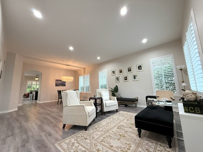 Building Photo - 1363 Del Verde Ct