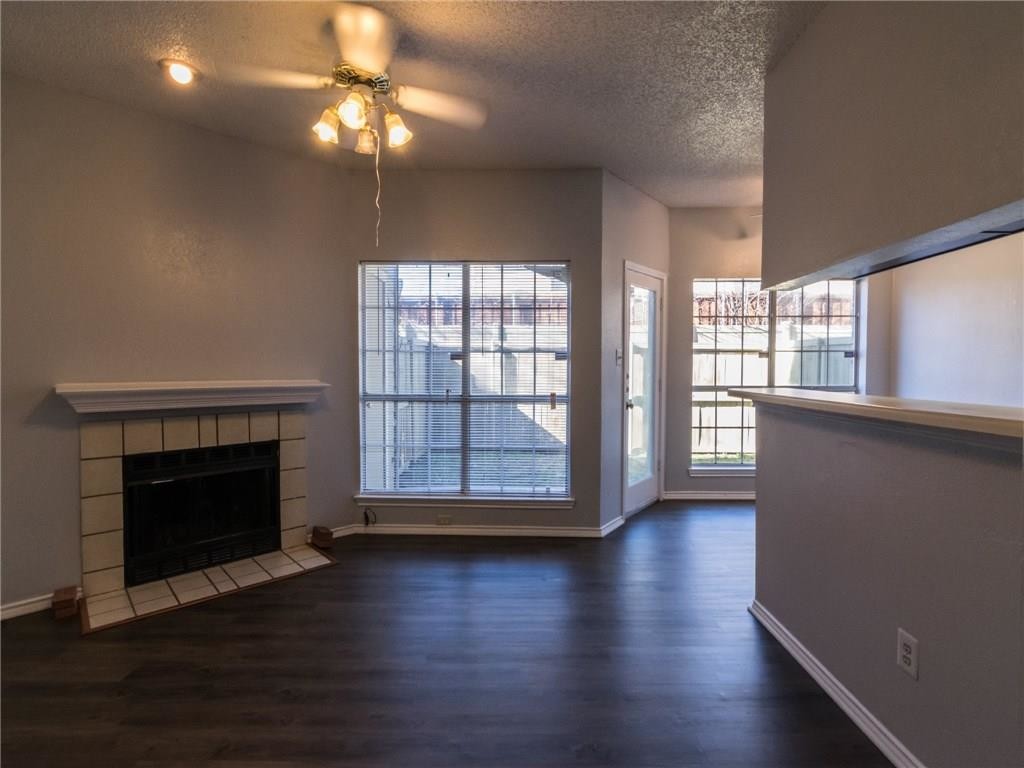 Foto principal - 4103 Esters Rd