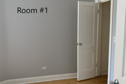 Foto del edificio - 3705 W Montrose Ave