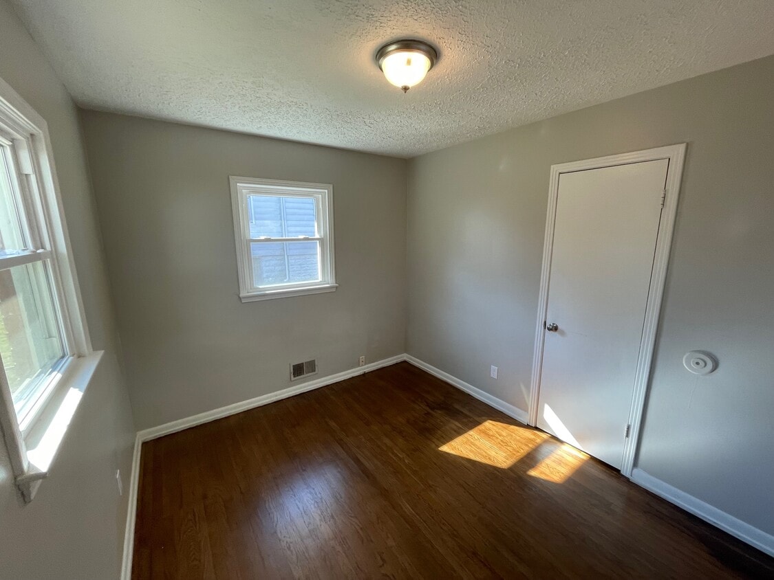 4161 La Salle Ave, Louisville, KY 40215 House Rental in Louisville, KY