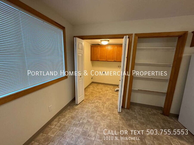 Building Photo - 1010 N. Winchell-