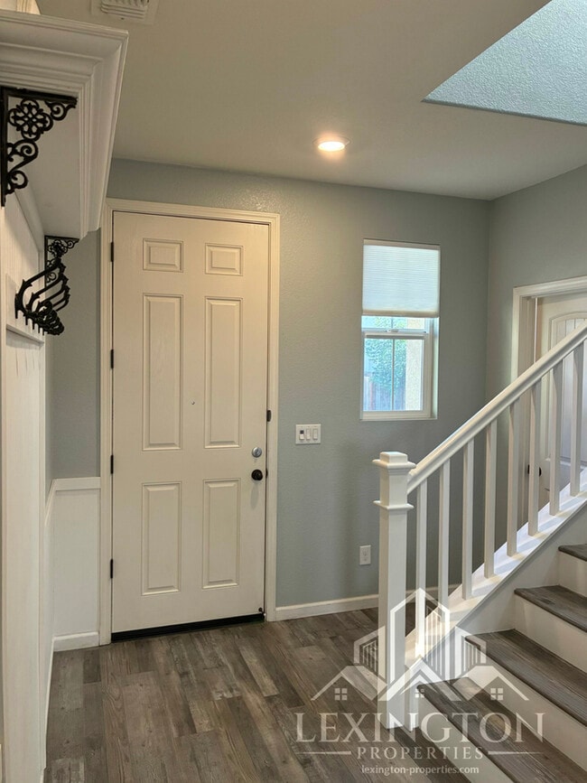 Foto del edificio - Elegant, 3BD/2.5BA, Sacramento Home in Nat...