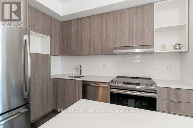 Photo du bâtiment - 2520 Eglinton Ave W